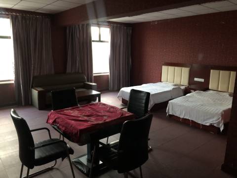 库伦旗龙玉宾馆