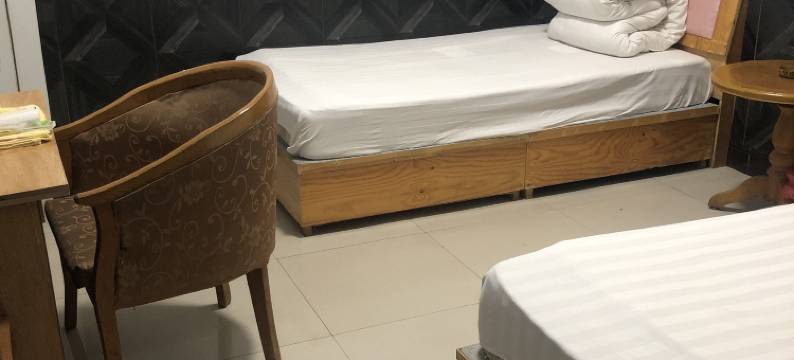 新野东方红宾馆图片