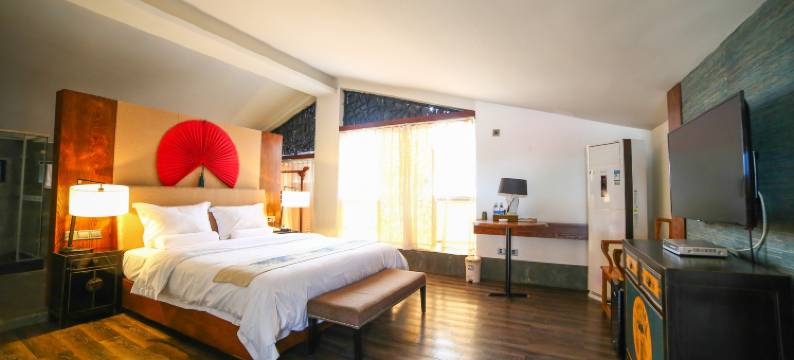 南宁回舍客栈(广西经贸学院青秀山店)图片