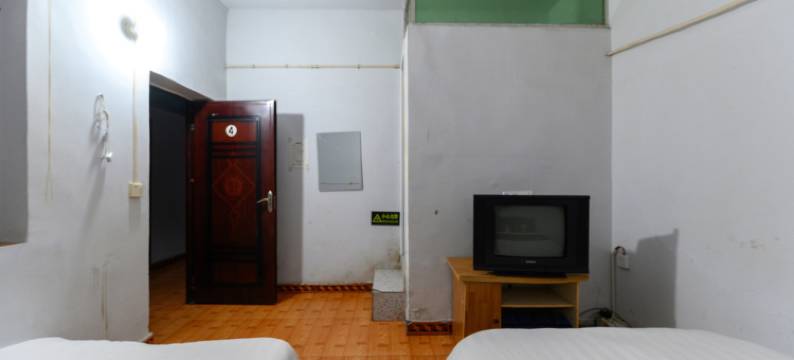 南充荣春宾馆图片