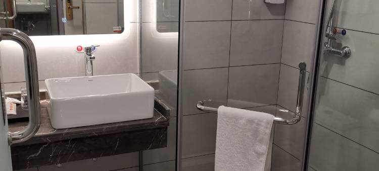 贝壳酒店(龙南龙翔国际领秀苑店)图片