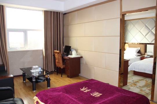 老河口鑫龙酒店