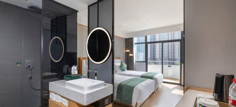 艺龙玺程国际酒店(海雅缤纷城同乐南地铁站店)图片