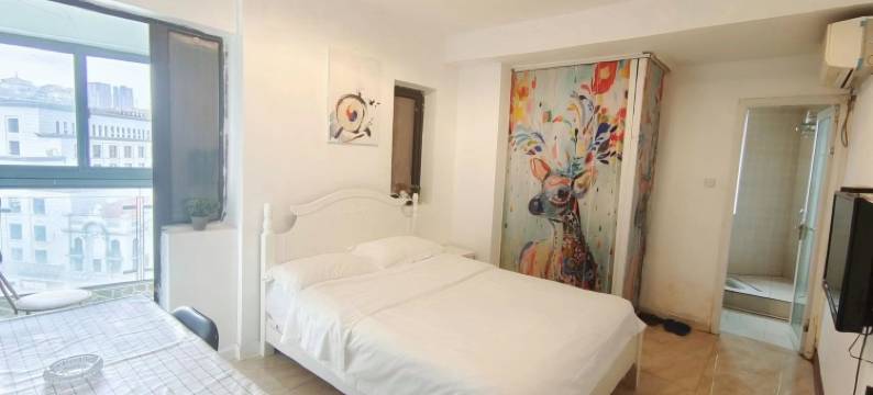 莫里亚蒂民宿(江汉路步行街店)图片