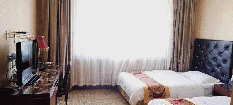 牙克石远大岭上人宾馆图片