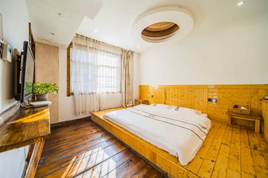 怀化沅陵县天通主题酒店