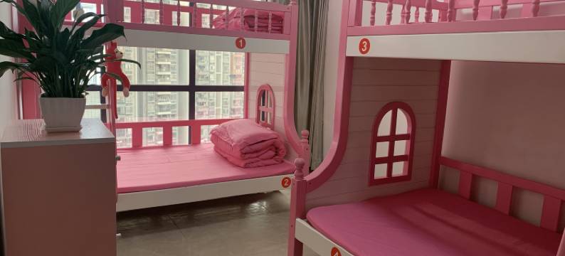 深圳小木屋主题青年旅社图片