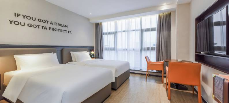 海品尼斯酒店(贵阳北京西路数博万达广场店)图片