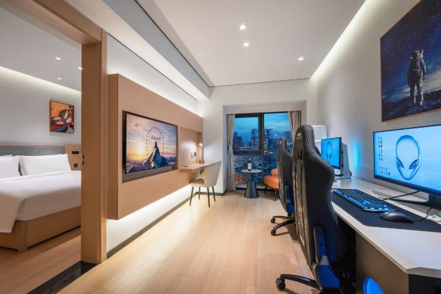 和光·ALIENSPACE外星人电竞酒店(成都天府三街银泰城店)图片