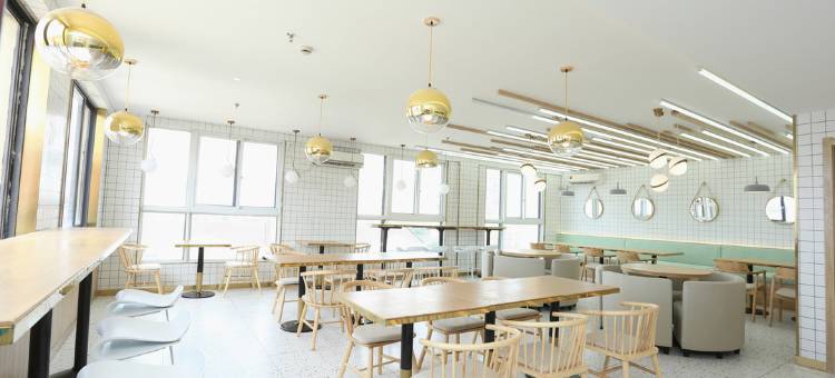 千峋酒店(无锡太湖欢乐园店)图片