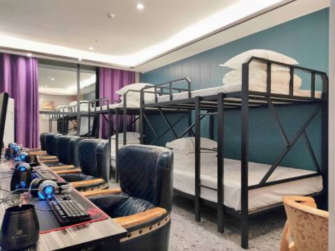 祁阳欧巴黎网咖民宿