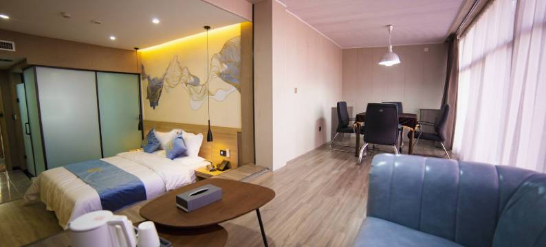 L希悦酒店(渑池文明路店)图片