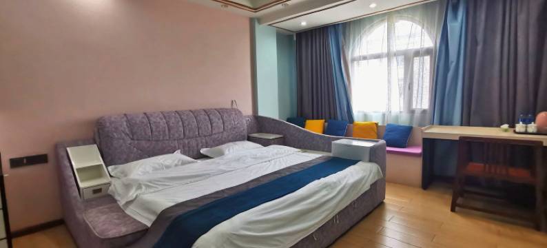 石屏国龙大酒店图片