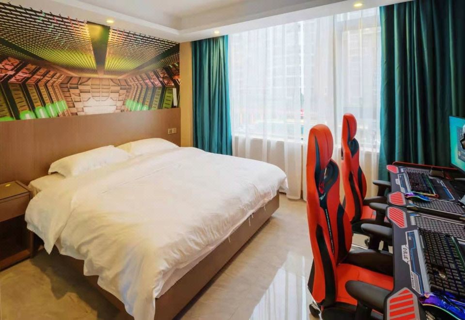  Hotel Overview