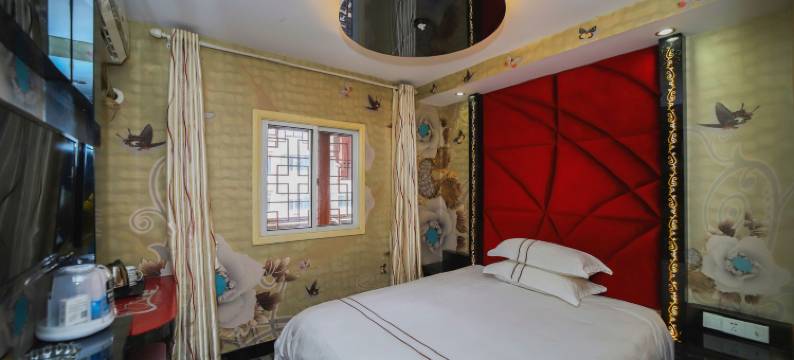 星朴99时尚旅店(上海周浦小上海步行街店)图片