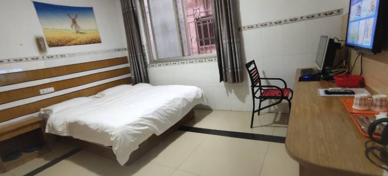 Z+途窝假日酒店(金秀桐木店)图片