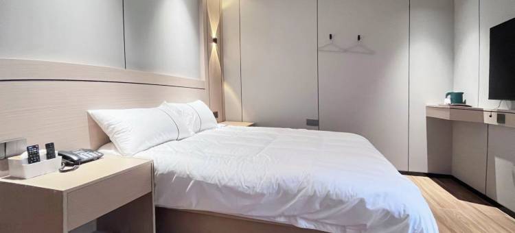 艺龙海雅酒店(鲁迅故里银泰店)图片