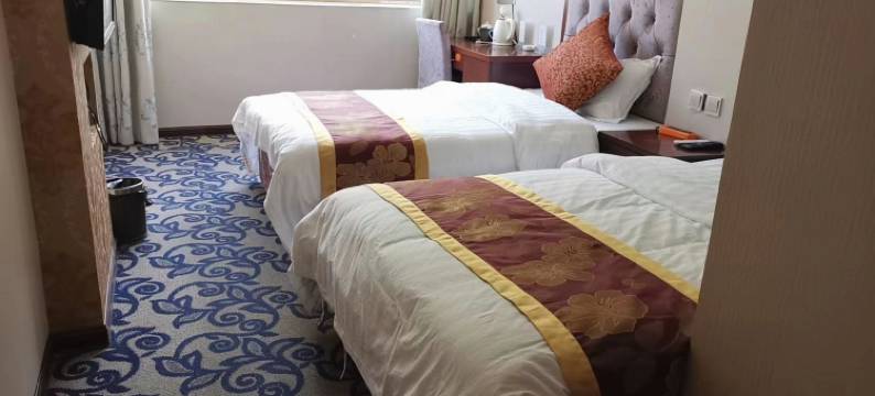 稻城阿当崩呷民居图片