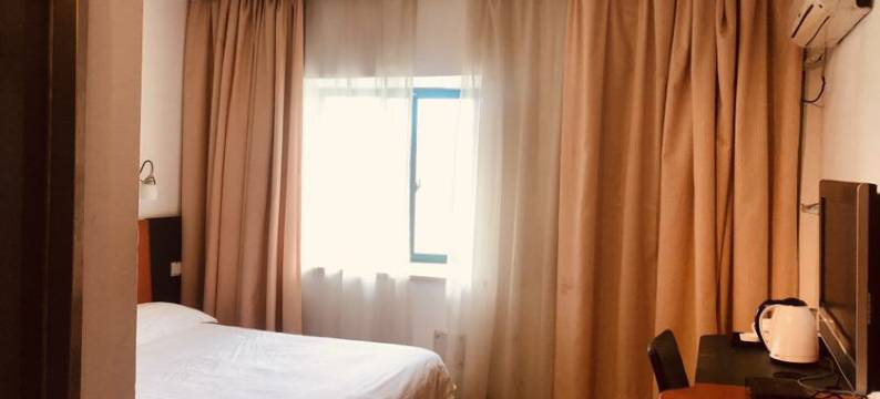 镇江欣泰宾馆(金山风景区店)图片