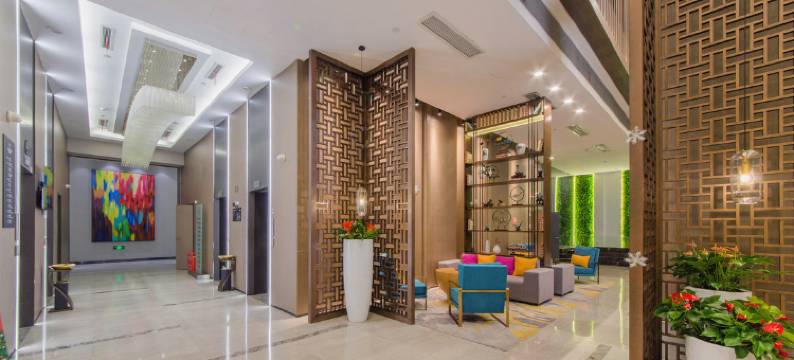 武汉悦廷酒店(汉口北地铁站店)图片