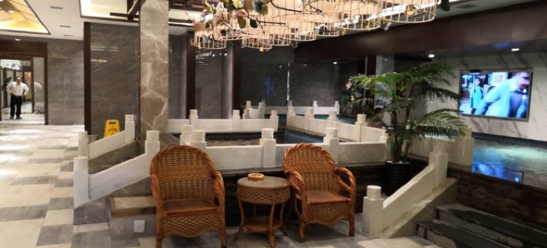 兰西梦天湖汤泉酒店图片