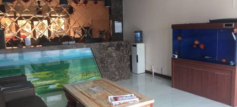 锡林浩特朗廷商务宾馆图片