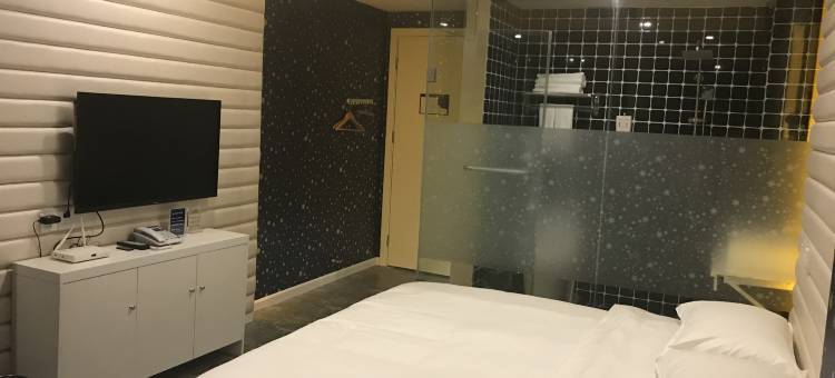 苍溪月光印象主题商务酒店图片
