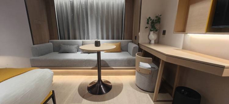 怡心城居酒店公寓(郑州曼哈顿燕庄地铁站店)图片