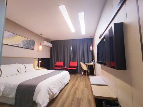 尚客优酒店(南充火车站西华师范大学华凤校区店)