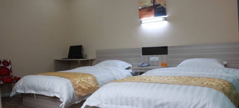 凤凰精品客栈(南阳汽配城店)图片