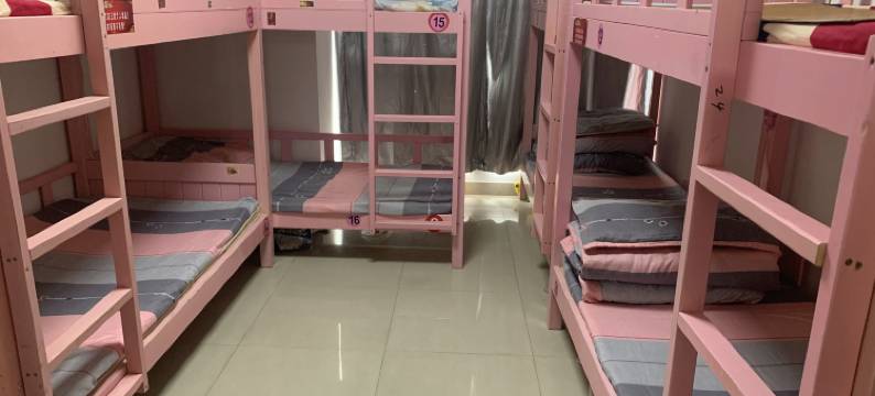 深圳小木屋主题青年旅社图片