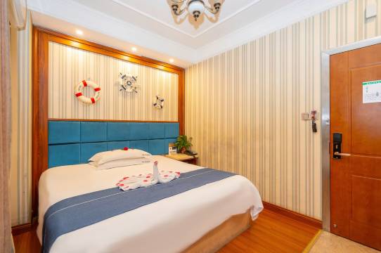 凯旋门印象酒店(湖北省孝感生物工程学校店)