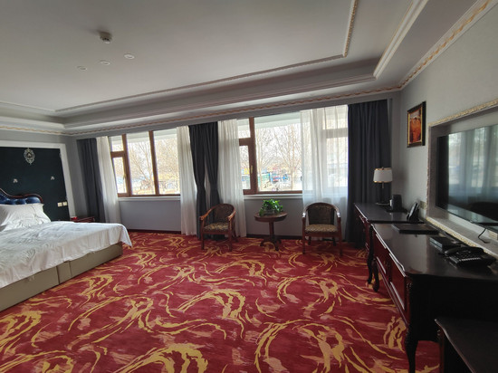 莫力达瓦旗鸿城商务宾馆