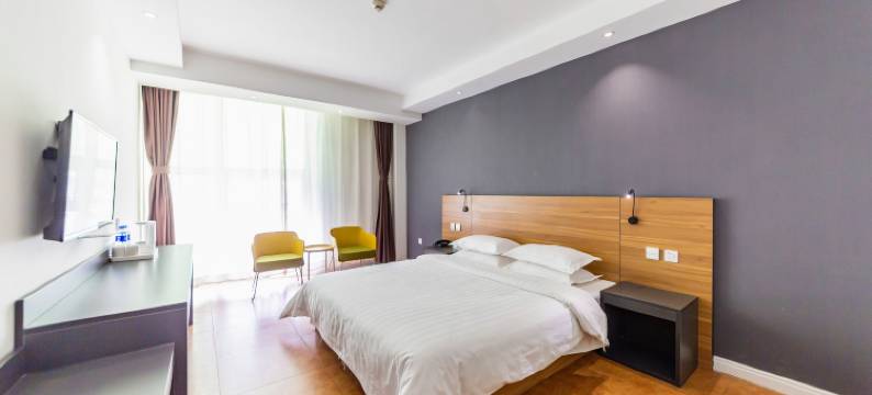 华亚酒店(呼和浩特通道北街医科大学附属医院店)图片