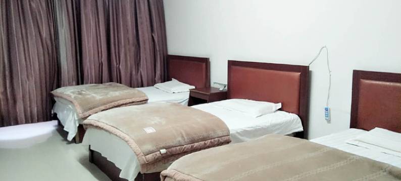 圣鹏宾馆(昭阳区一中店)图片