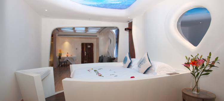 皇马海口湾海景酒店(海口会展工场店)图片