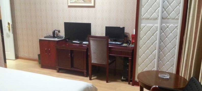 大悟隆盛假日酒店图片