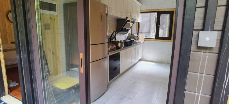 云冰山满竹客栈图片