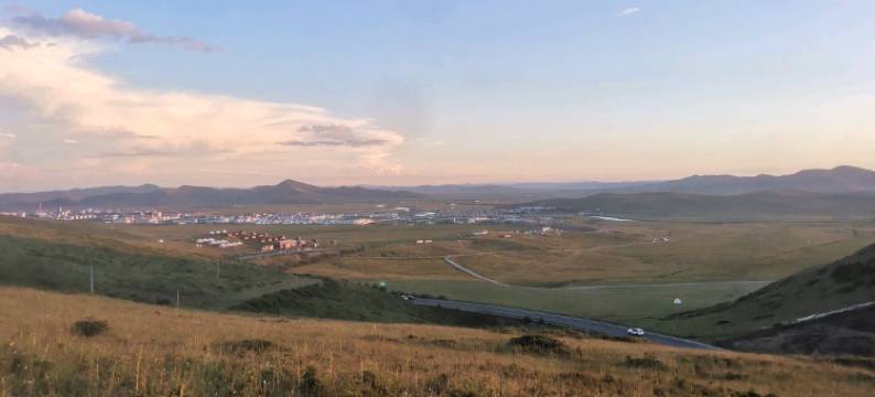 若尔盖宝盈大酒店图片