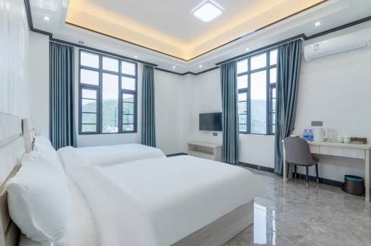 高州创富公寓(根子客运站店)