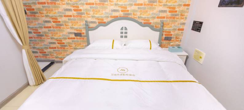 凯瑞卡尔酒店(武汉光谷步行街店)图片