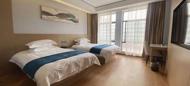 聚鑫宾馆(潘集汽车站实验小学店)图片