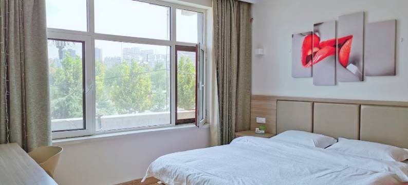 临汾蓝钻花艺酒店图片