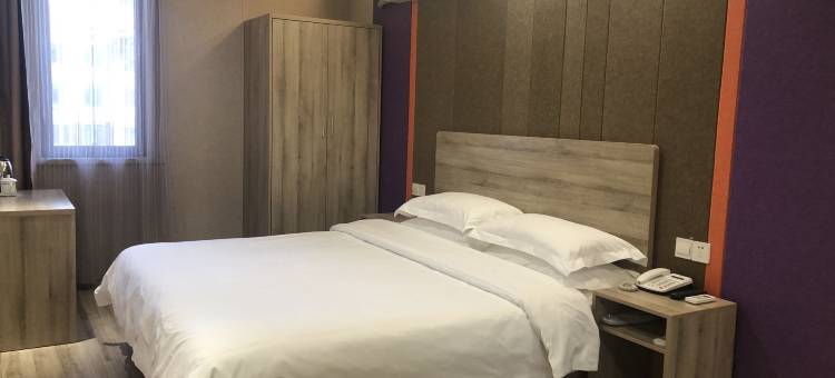 派柏·云酒店(太原长风东街店)图片