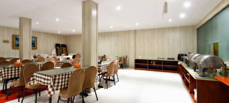 盛世金威酒店(阜阳火车站店)图片