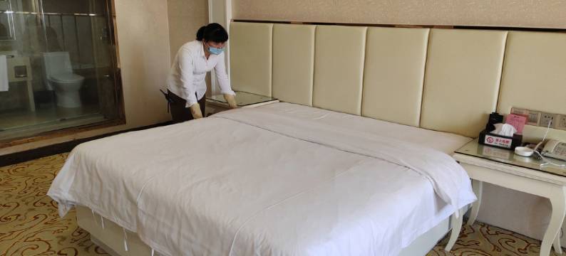 阳江春雨露酒店(百利广场店)图片