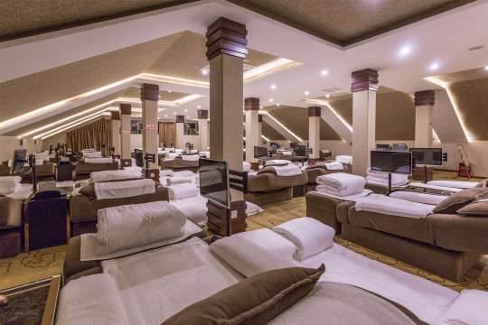 Shilin Shihai Hot Spring Hotel Over view