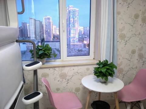 西宁自在客太空舱青年客栈(力盟步行街店)