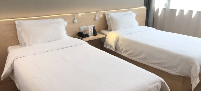 如家驿居酒店(西安长安广场地铁站大学城店)图片