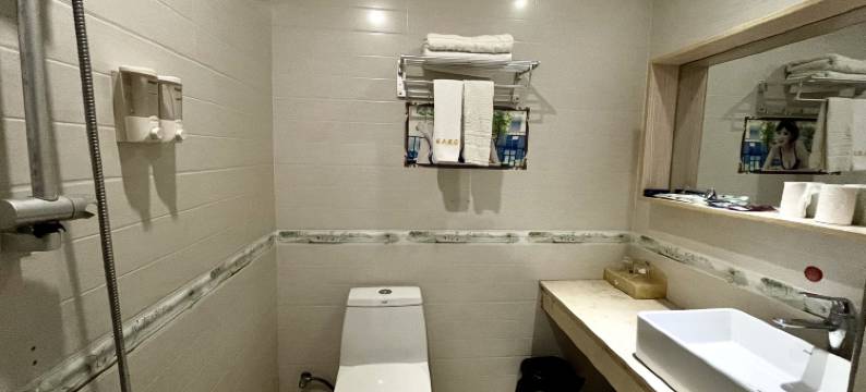 平南丽点酒店图片